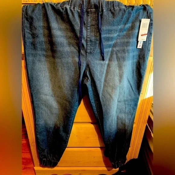 NWT Macys junior plus 1x high rise jogger jeans - Picture 1 of 7